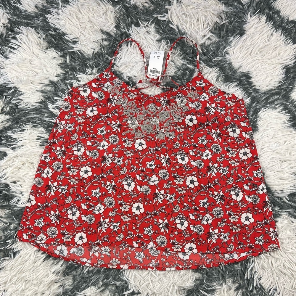 NWT Hollister Women's Red Floral Embroidered Cami Tank Top Size Medium
